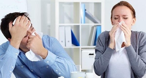 sử dụng m&aacute;y lạnh cũ dễ mắc bệnh h&ocirc; hấp